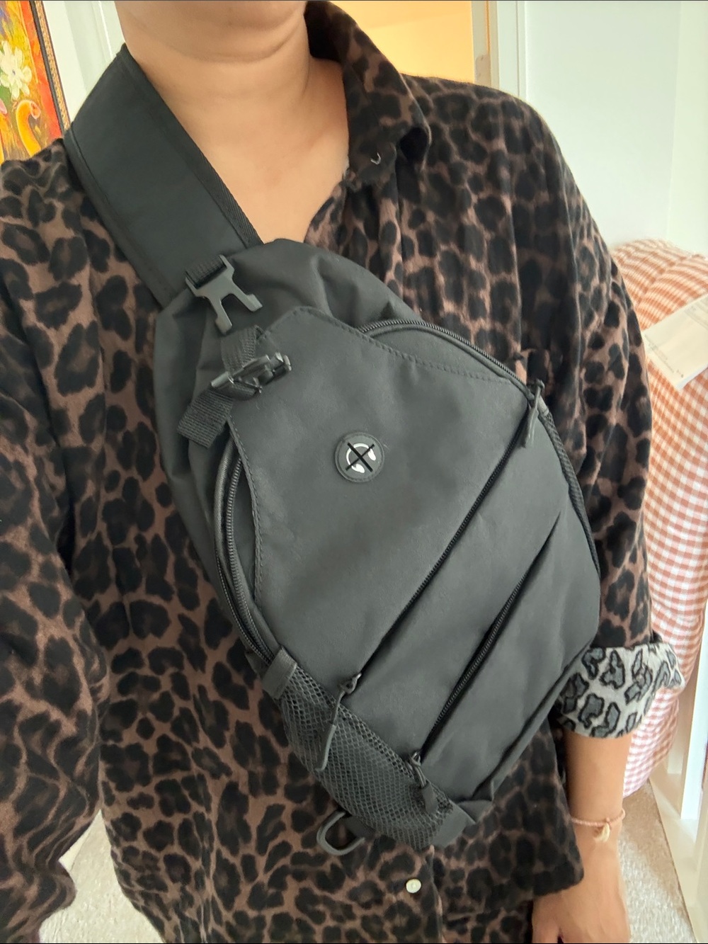 Black Crossbody Sling Bag - Sleek Everyday Carry